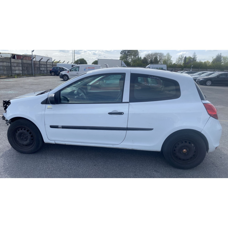 Porte avant droit RENAULT CLIO 3 Photo n°19