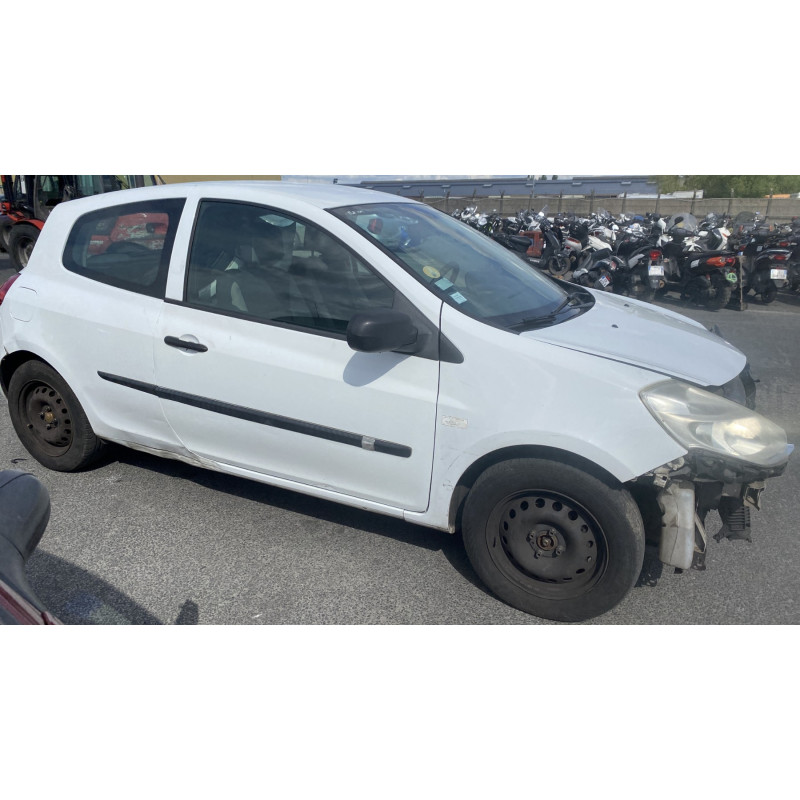 Porte avant droit RENAULT CLIO 3 Photo n°20