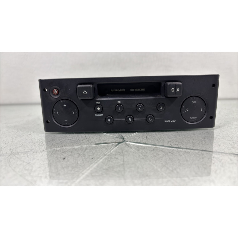 Autoradio d'origine RENAULT CLIO 2 Photo n°1