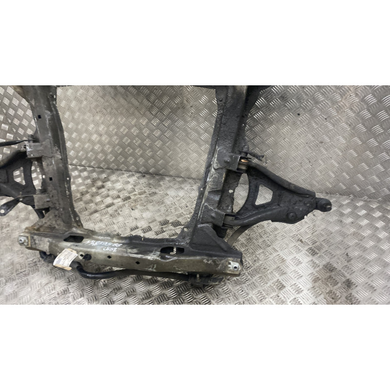Berceau avant RENAULT CLIO 2 Photo n°3