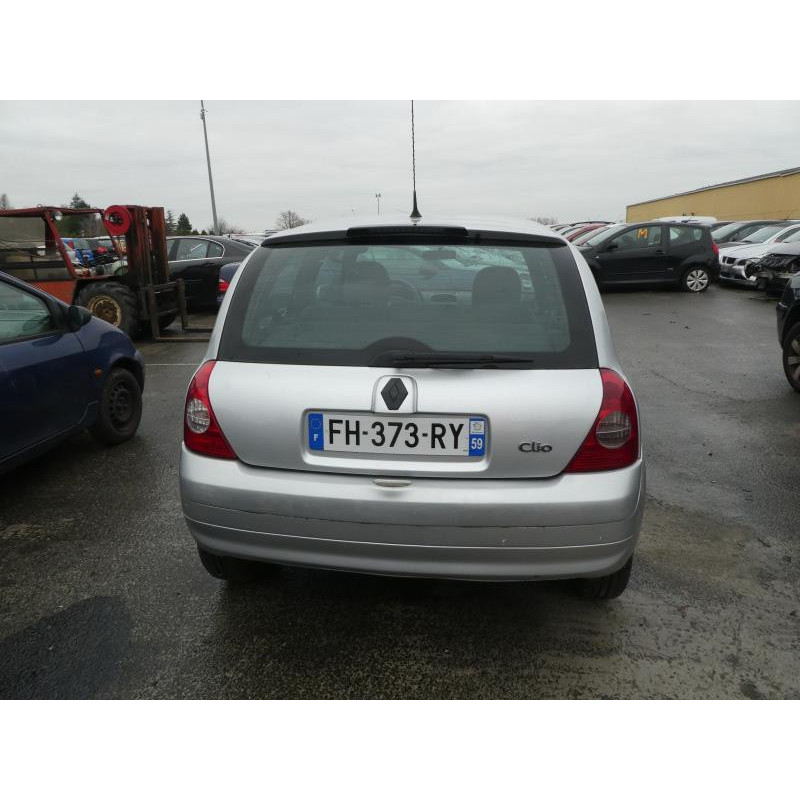 Vitre avant gauche RENAULT CLIO 2 Photo n°9