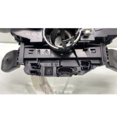 Com (Bloc Contacteur Tournant+Commodo Essuie Glace+Commodo Phare) OPEL VIVARO 3
