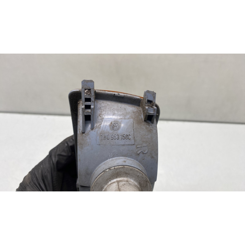Optique avant secondaire droit (feux)(clignotant) VOLKSWAGEN GOLF 3 Photo n°3