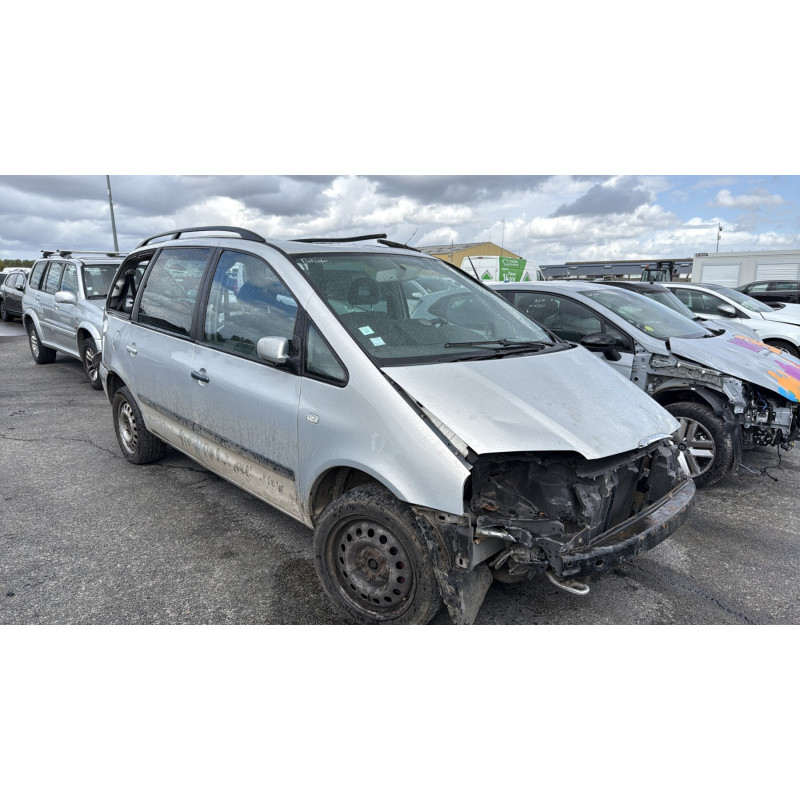 Vitre avant gauche SEAT ALHAMBRA 1 Photo n°8