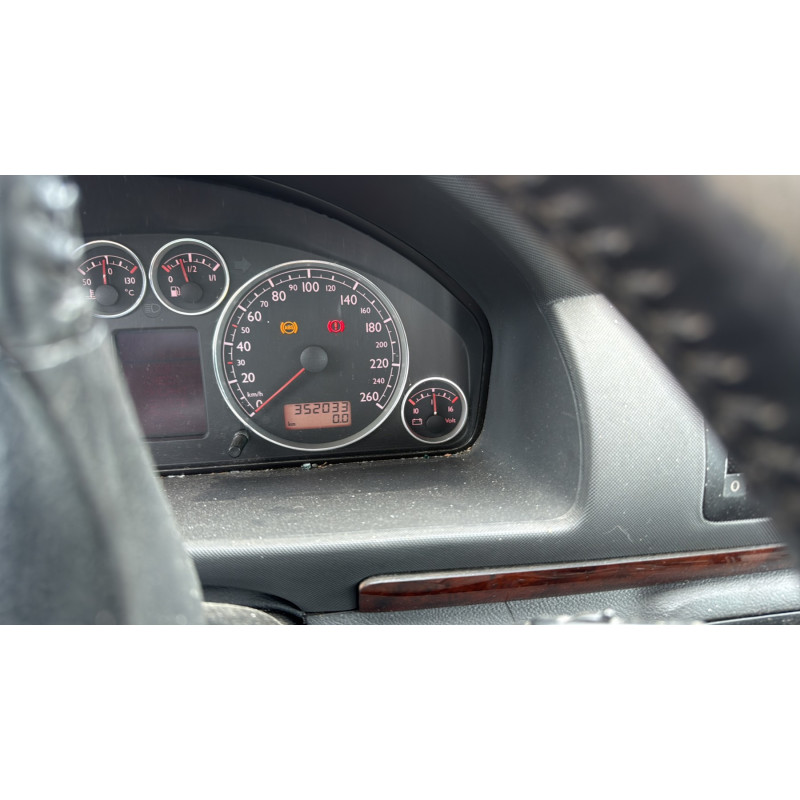Vitre avant gauche SEAT ALHAMBRA 1 Photo n°18
