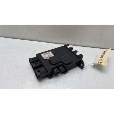 Porte fusible RENAULT MEGANE 3 Photo n°1