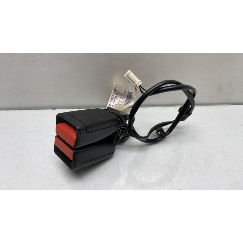 Attache ceinture arriere droit CITROEN DS5 Photo n°3