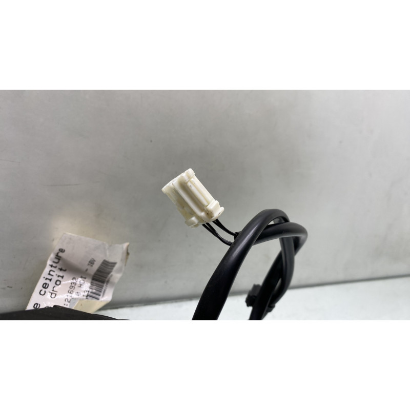 Attache ceinture arriere droit CITROEN DS5 Photo n°4