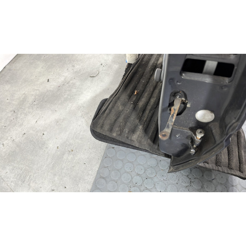 Porte arriere gauche PEUGEOT 205 Photo n°6