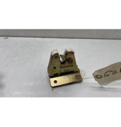 Serrure de coffre PEUGEOT 205