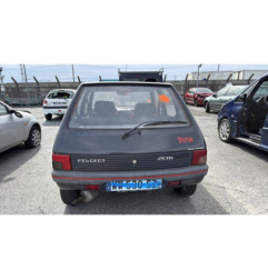 Serrure de coffre PEUGEOT 205