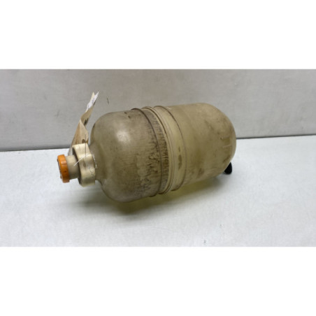 Vase d'expansion PEUGEOT 205 Photo n°1