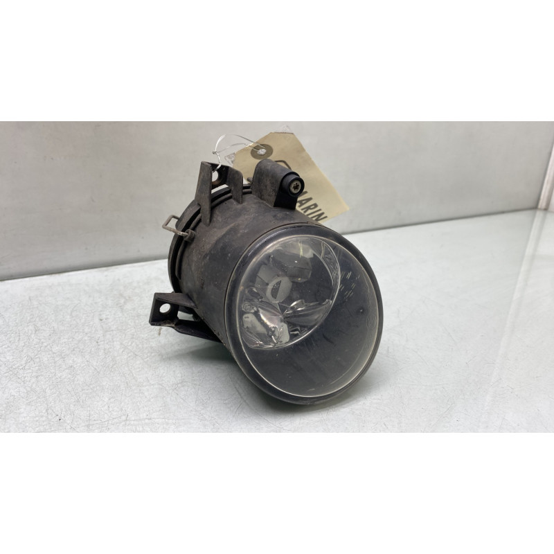 Anti brouillard droit (feux) VOLKSWAGEN FOX Photo n°1