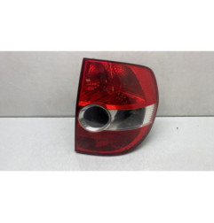 Feu arriere principal droit (feux) VOLKSWAGEN FOX Photo n°1