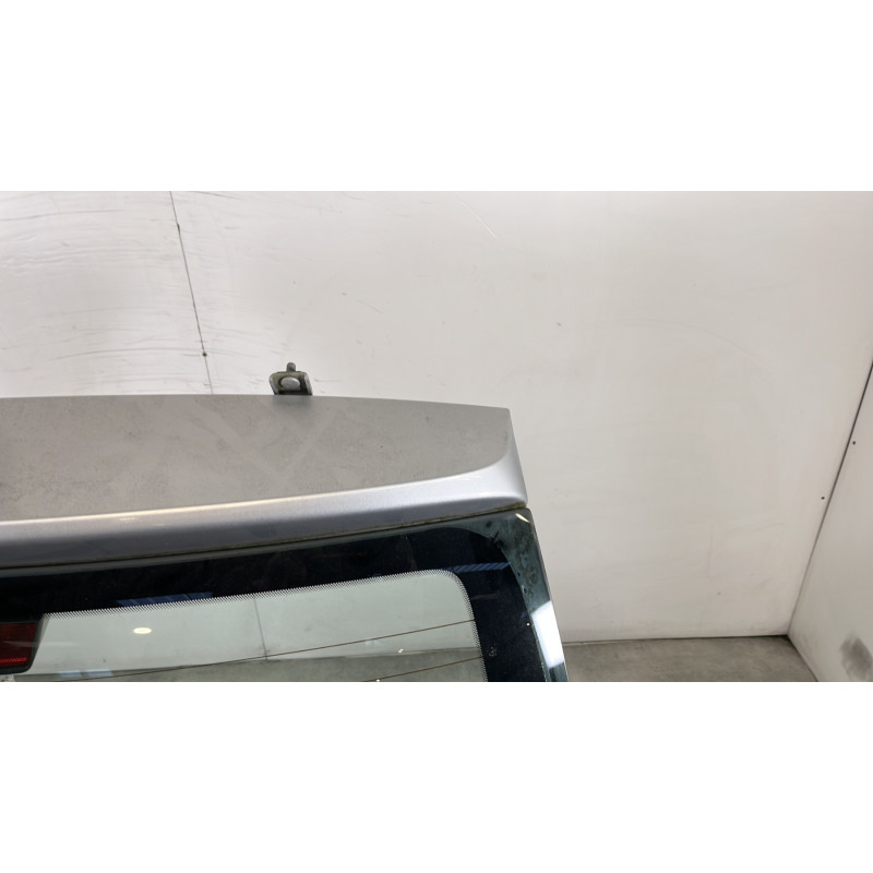 Malle/Hayon arriere VOLKSWAGEN FOX Photo n°3
