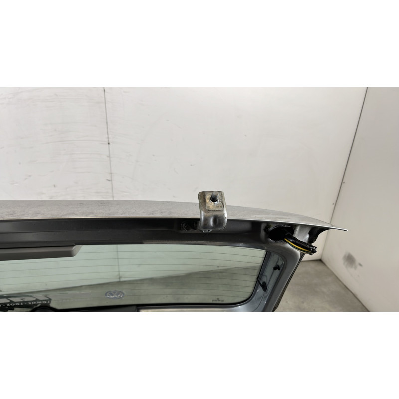 Malle/Hayon arriere VOLKSWAGEN FOX Photo n°7