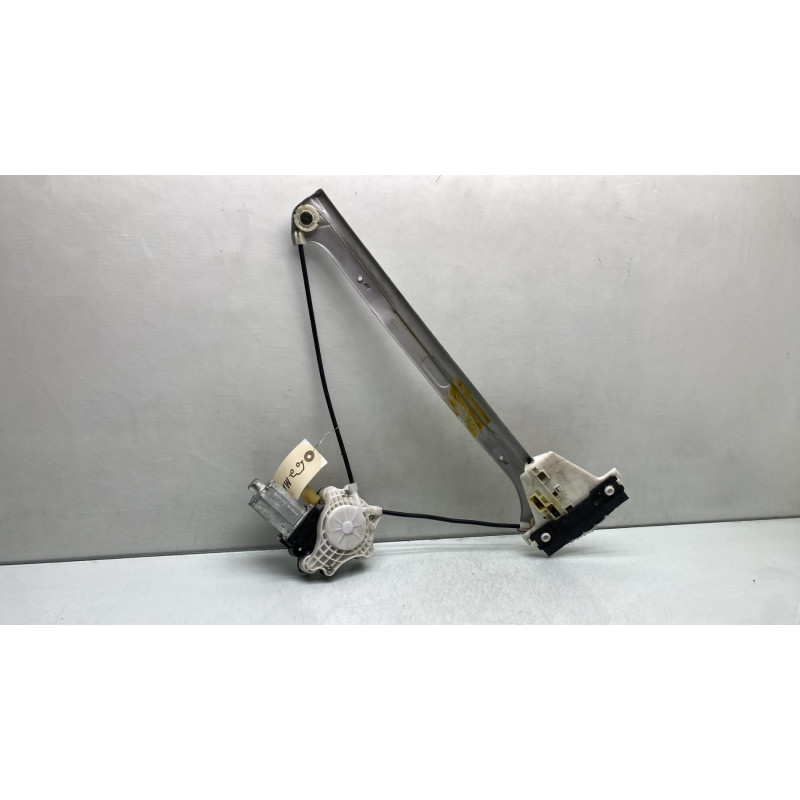 Leve vitre electrique avant droit VOLKSWAGEN FOX Photo n°1