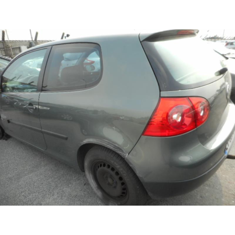 Calandre VOLKSWAGEN GOLF 5 Photo n°5