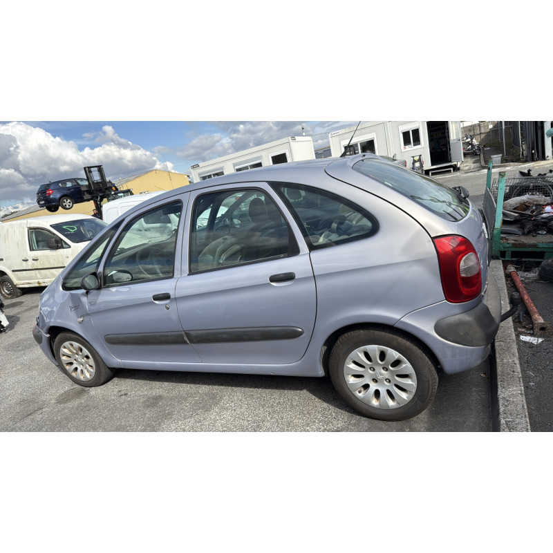 Capot CITROEN XSARA PICASSO Photo n°17