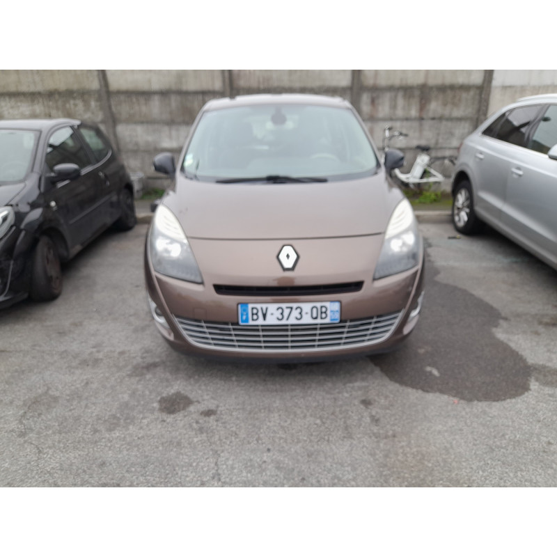 Capot RENAULT GRAND SCENIC 3 Photo n°18