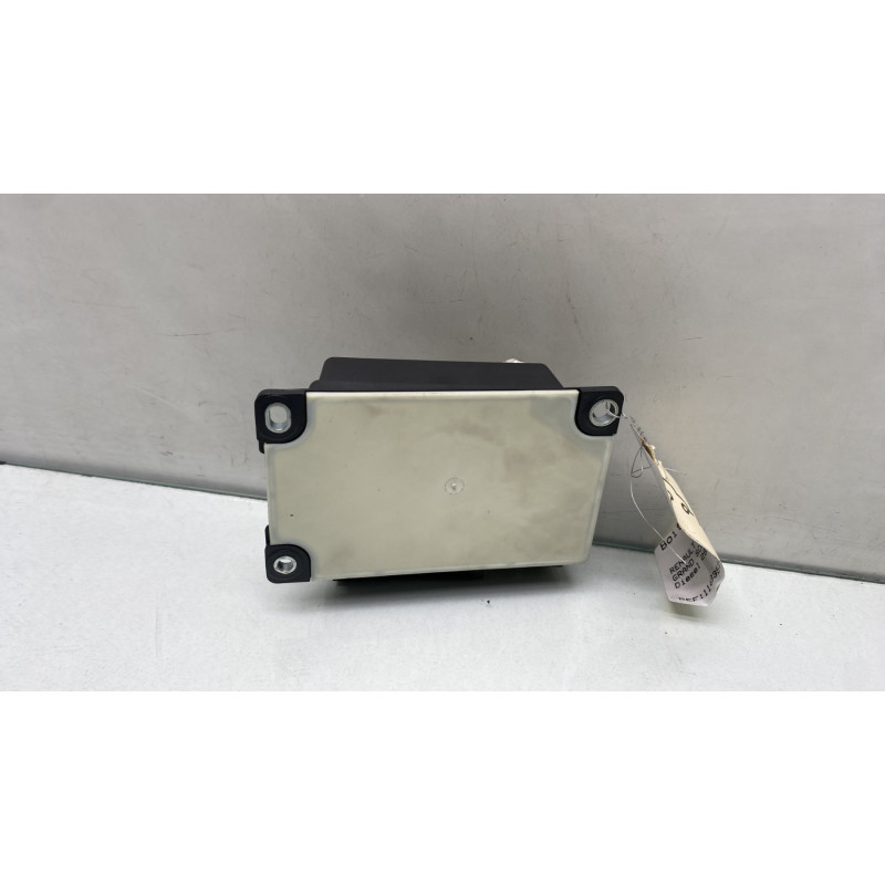 Boitier air bag RENAULT GRAND SCENIC 3 Photo n°4
