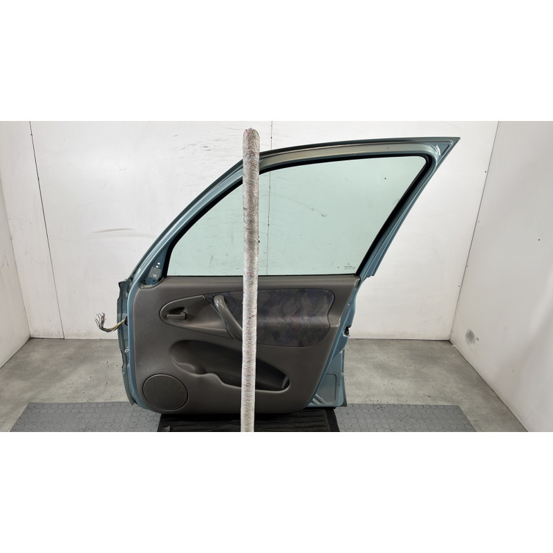 Porte avant droit CITROEN XSARA PICASSO Photo n°6