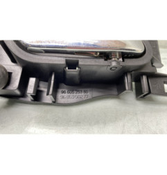 Poignee interieur avant droit PEUGEOT 308 1