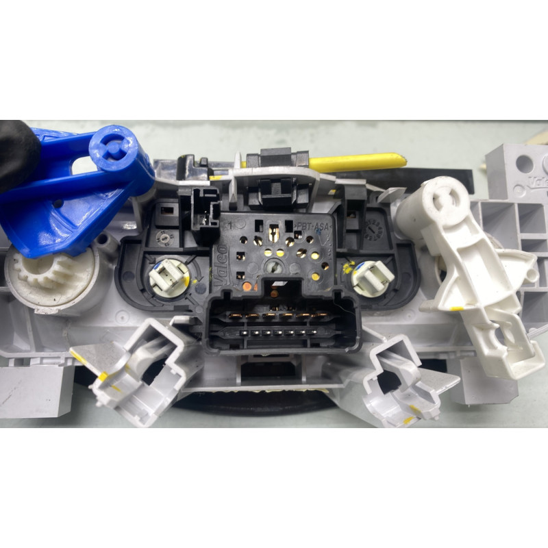 Commande chauffage DACIA SANDERO 2 Photo n°3