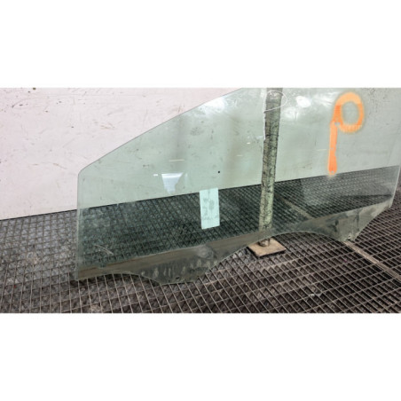 Vitre avant gauche CITROEN C2