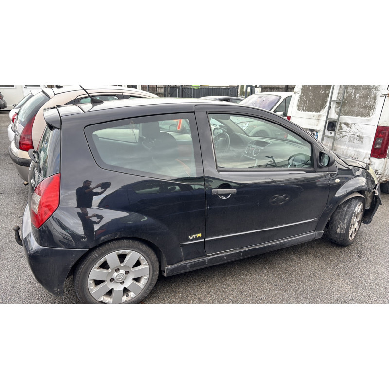 Vitre avant gauche CITROEN C2 Photo n°11