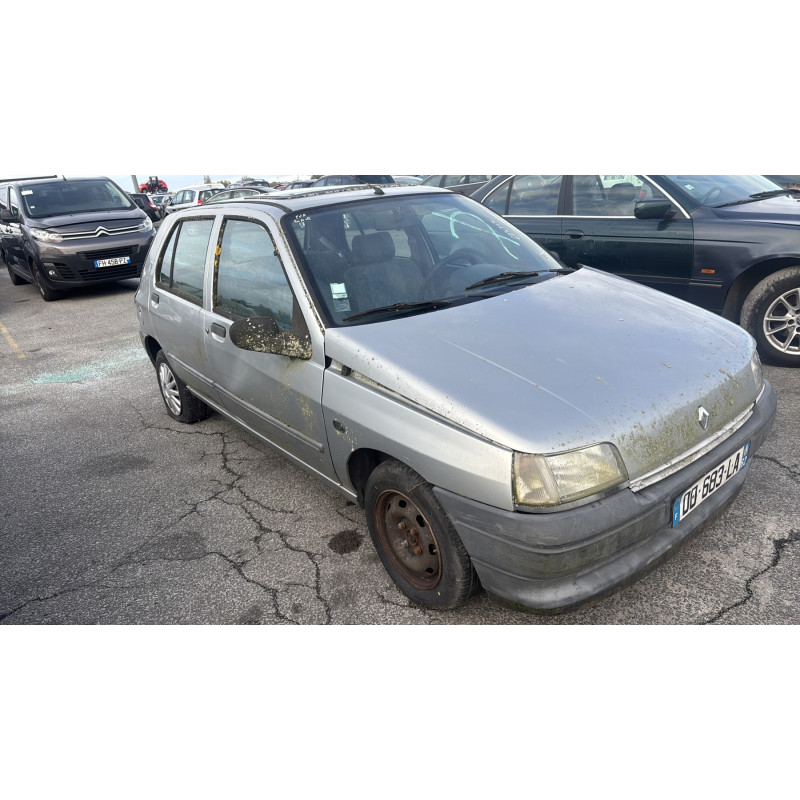 Feu arriere principal droit (feux) RENAULT CLIO 1 Photo n°5