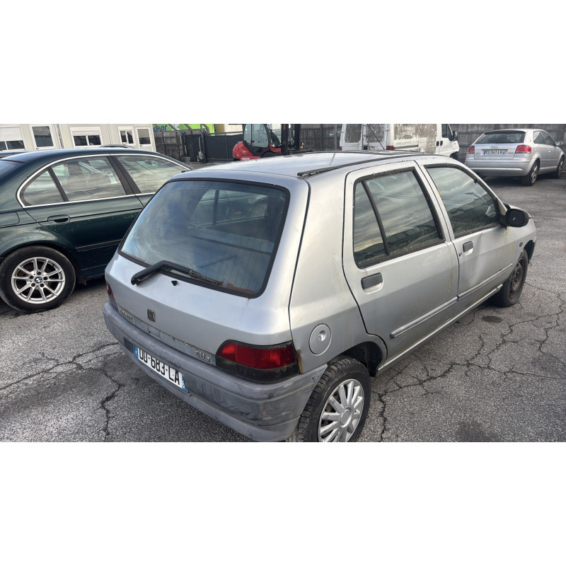 Feu arriere principal droit (feux) RENAULT CLIO 1 Photo n°6