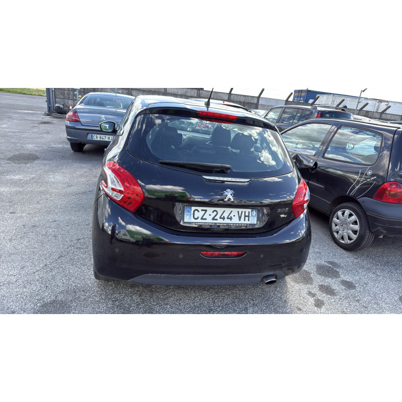 Pare choc arriere PEUGEOT 208 1 Photo n°12