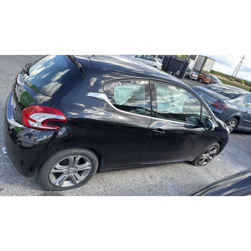 Pare choc arriere PEUGEOT 208 1 Photo n°14