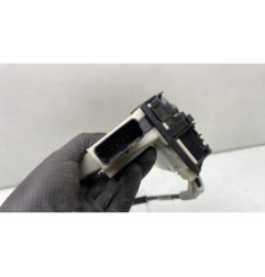 Serrure avant droit PEUGEOT 208 1