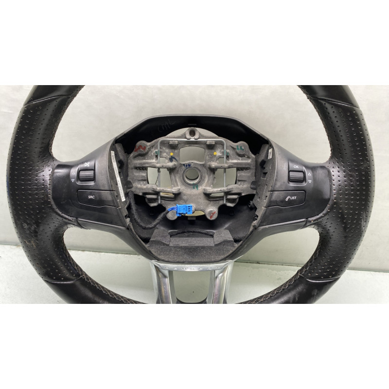 Volant PEUGEOT 208 1 Photo n°2
