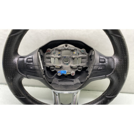 Volant PEUGEOT 208 1