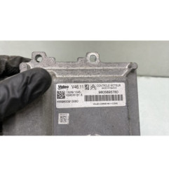 Calculateur moteur PEUGEOT 208 1