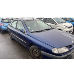 Vitre arriere gauche RENAULT LAGUNA 1
