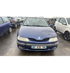 Vitre arriere gauche RENAULT LAGUNA 1