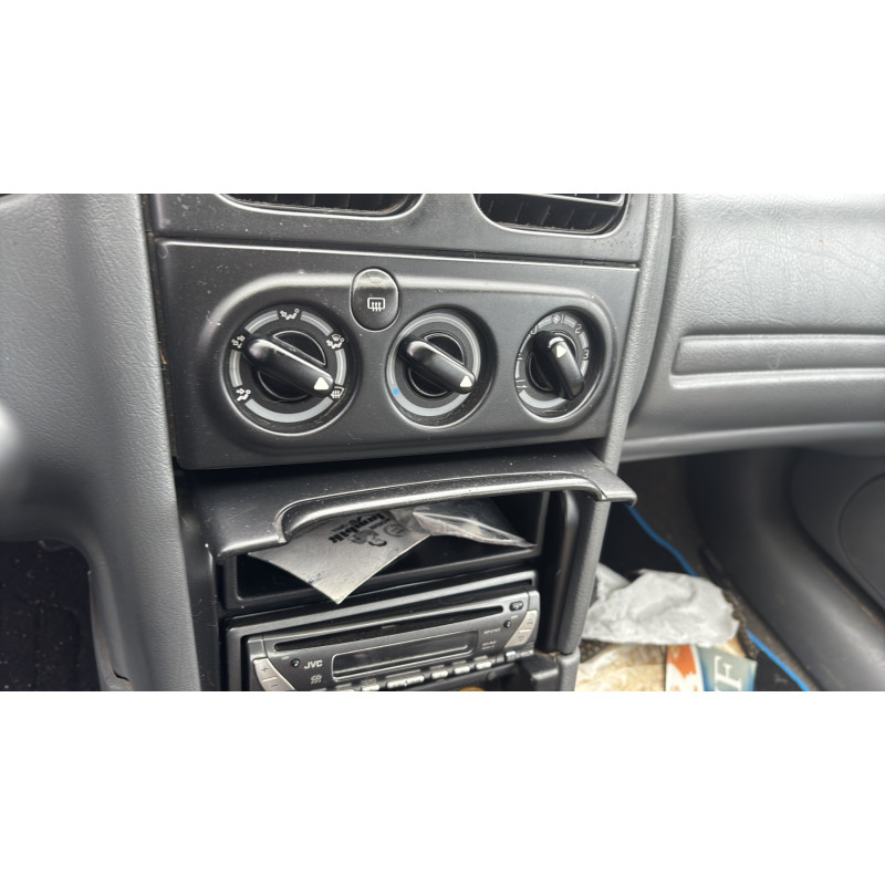 Vitre arriere gauche RENAULT LAGUNA 1 Photo n°19