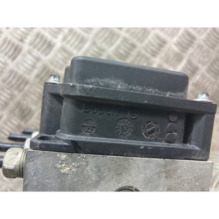 Bloc ABS (freins anti-blocage) OPEL CORSA D