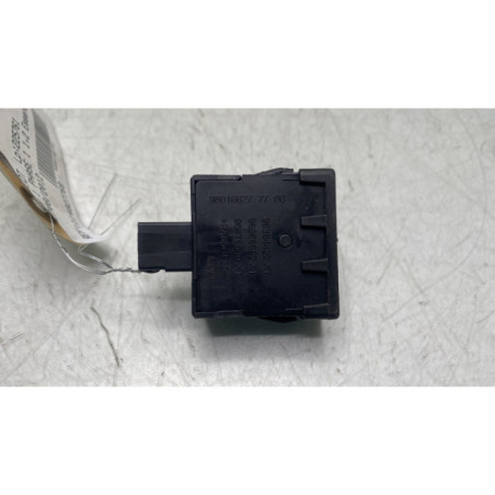 Commande de phare PEUGEOT 208 1