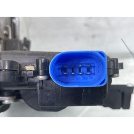 Serrure avant droit SKODA FABIA 2