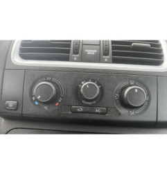 Serrure avant gauche SKODA FABIA 2
