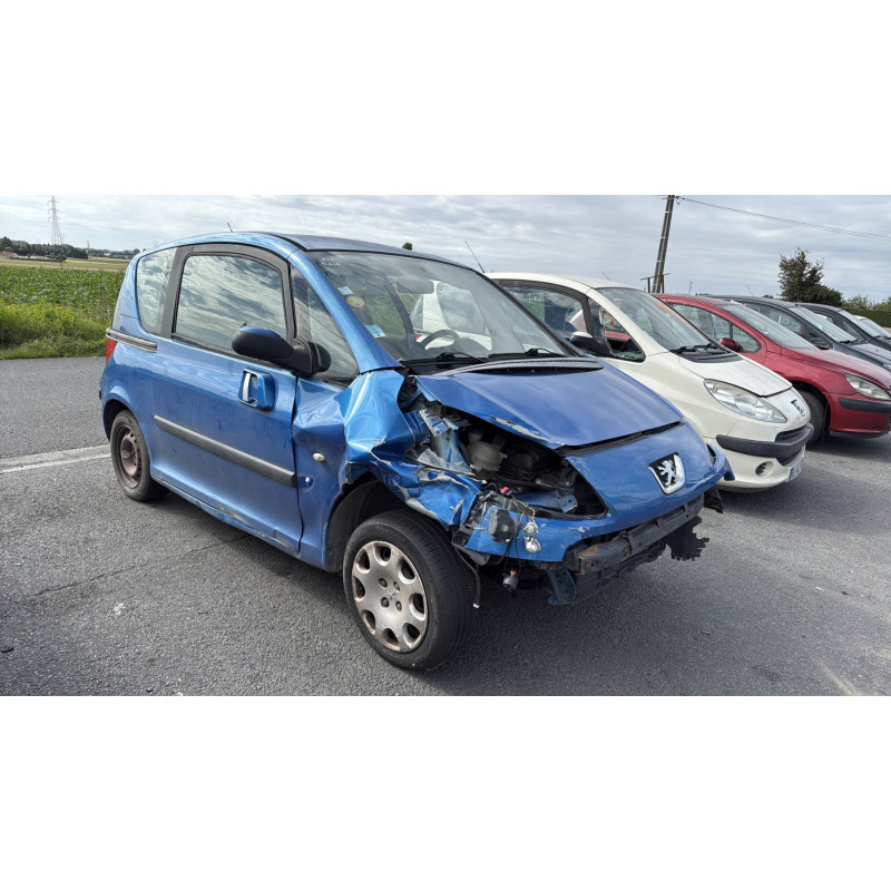 Vitre avant gauche PEUGEOT 1007 Photo n°4
