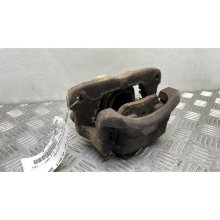 Etrier avant gauche (freinage) TOYOTA RAV4 2 Photo n°1