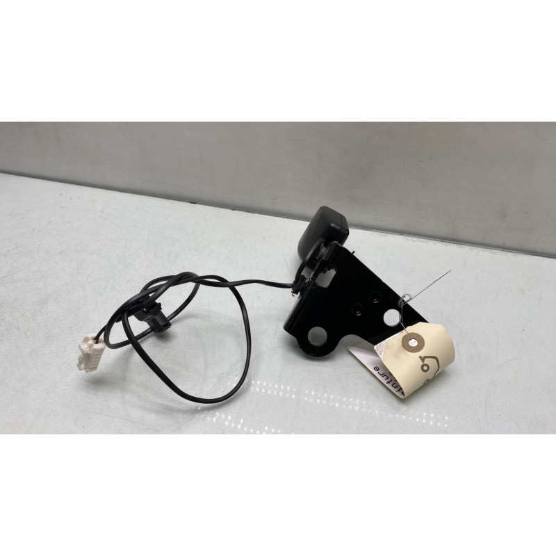 Attache ceinture arriere gauche CITROEN DS5 Photo n°5