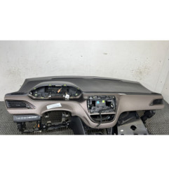 Planche de bord complete PEUGEOT 2008 1