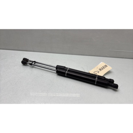 Verin de coffre PEUGEOT 2008 1